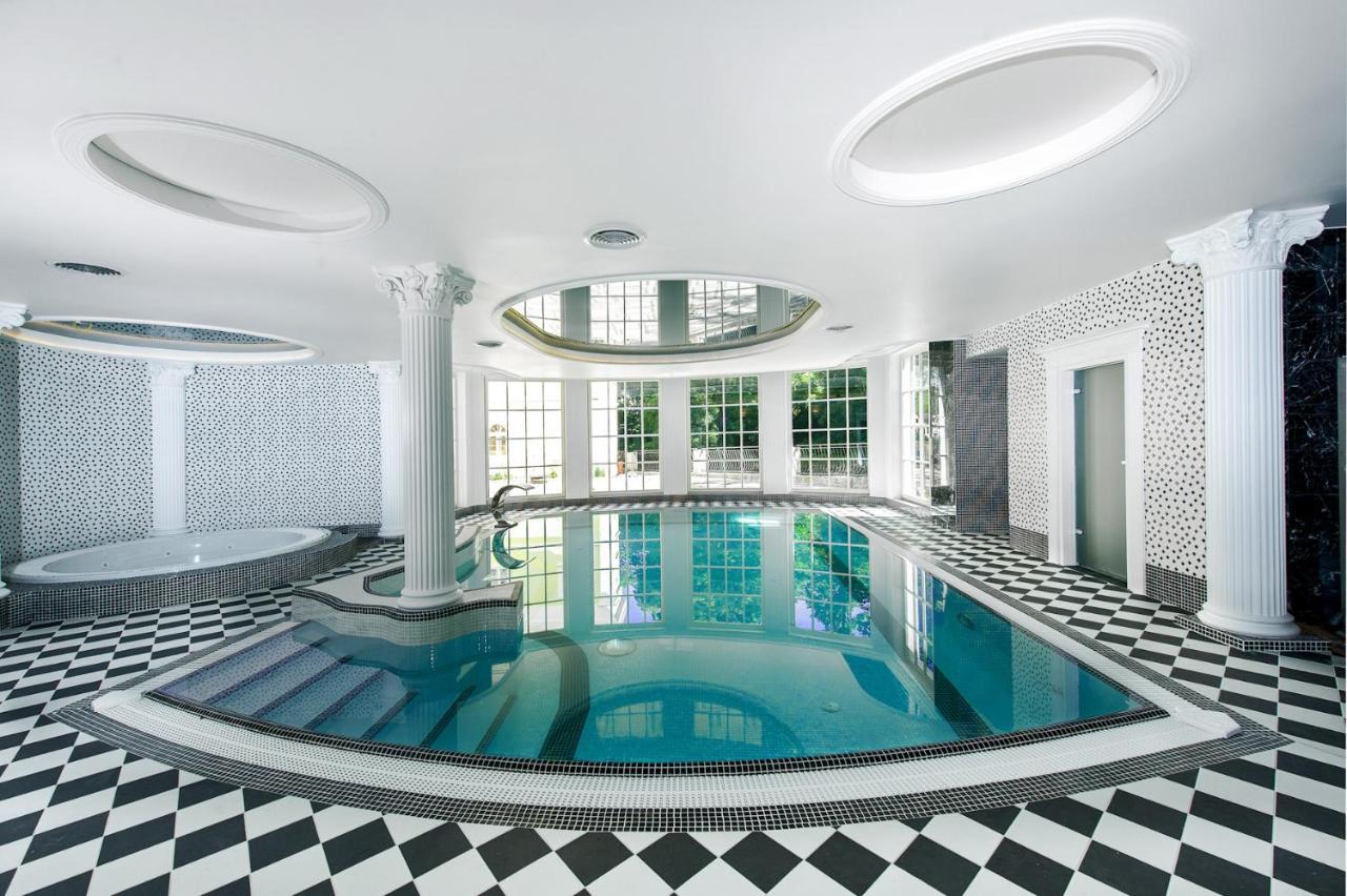 Hotel Stary Zdroj Świeradów-Zdrój エクステリア 写真